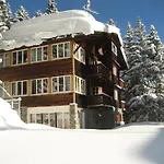 Chalet Suveran 1